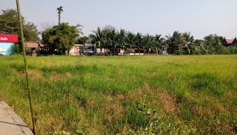 Big vacant land for sale about 9,600 sqm. at Thairaman, at Hathairath Khlongsamwa , Bangkok