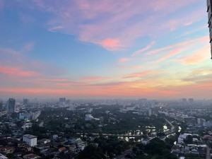 ขายด่วนคอนโดCentricติวานนท์(พร้อมผู้เช่า) 🏢 ใกล้รถไฟฟ้า เดินเพียง 250 เมตรถึง MRTแยกติวานนท์ ทำเลทอง เดินทางสะดวก