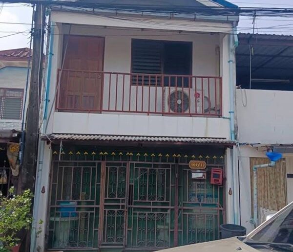 ให้เช่า บ้านเดี่ยว ซ.ปิยนนท์ คลอง 3 ลำลูกกา ปทุมธานี 4,000 บาทต่อเดือน โทร 083-7727472