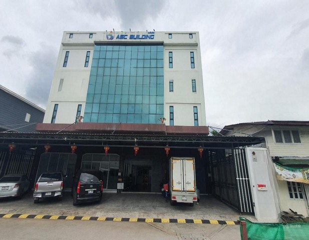 ขาย หรือ ให้เช่า ออฟฟิต สำนักงาน ห้องทำงาน ห้องไลฟ์