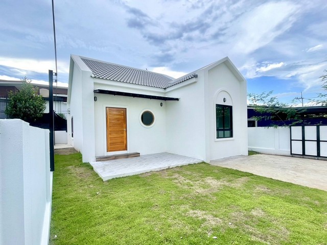 ขายบ้านใหม 56ว. 3น2น 2.39ล. สันทรายหลวง สันทราย เชียงใหม่