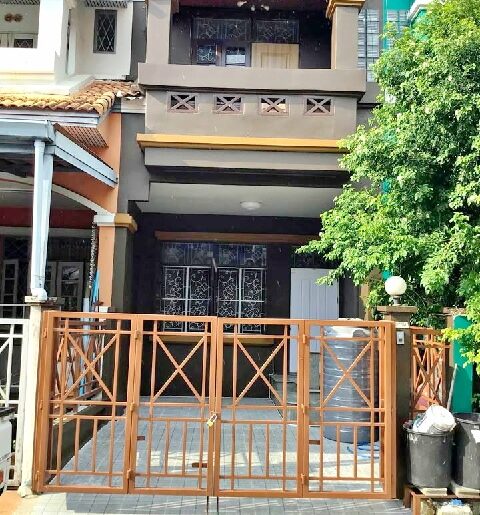 นันทนา ตลาดพูนทรัพย์ 300ม.MRใหม่ทั้งหลัง ม.ปทุมธานี 1.9 กม.2นอน