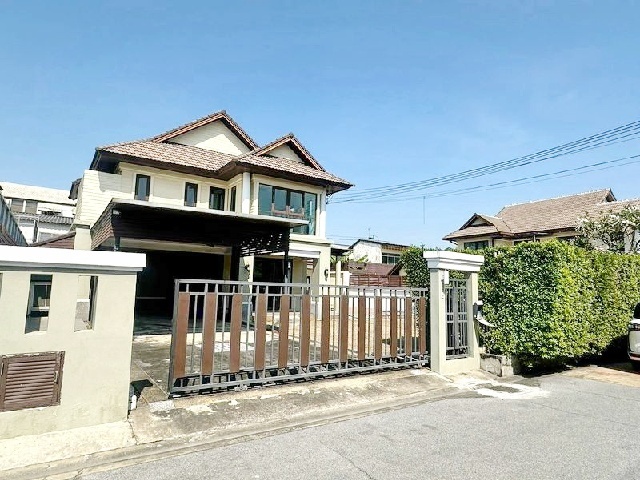 122ตร.วา.352ตร.ม.บ้านเดี่ยว 2 ชั้น เลียบด่วนเอกมัย MRTมัยลาภ 3กม