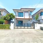 ปิยรมย์ 3 นอน ถูกที่สุดในโลก ลำลูกกาคลอง6 ให้เช่าบ้านฟ้า 2 ชั้น