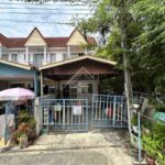 ทาวน์เฮ้าส์ 2 ชั้น หมู่บ้าน ชุติมา แพรกษา สมุทรปราการ