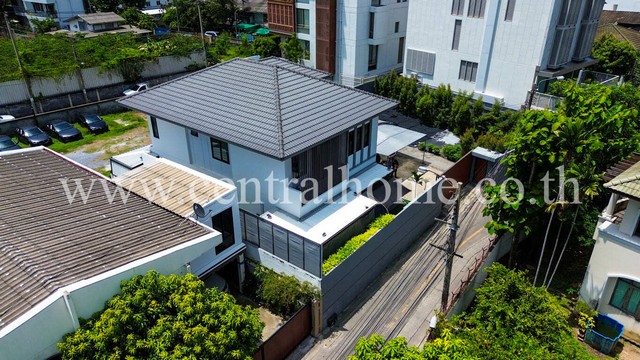 บ้านเดี่ยว ซอยชัยพฤกษ์ สุขุมวิท 65 – เอกมัย Built-in ทั้งหลัง