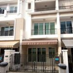 BH3627 ให้เช่าทาวน์โฮม 3 ชั้น บ้านกลางกรุง สาทร – พระราม 3