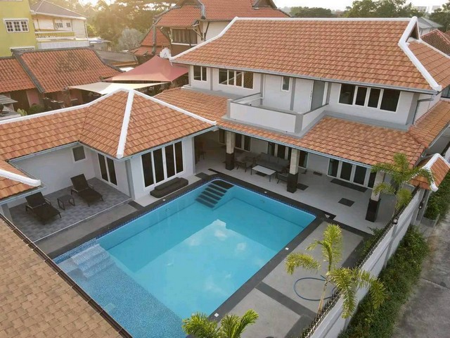 ขายบ้านเดี่ยว พัทยา4 ห้องนอน | 5 ห้องน้ำ (พร้อมระบบน้ำร้อนทุกห้อง