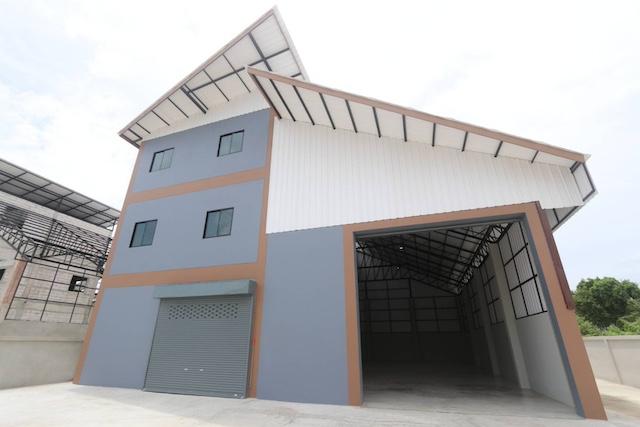 ให้เช่าโกดัง 708 ตรม. พร้อมที่พักอาศัย ย่านบางใหญ่ ครบทุกฟังก์ชัน