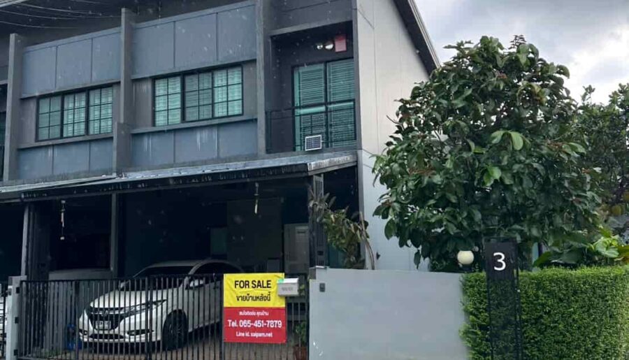 ขายทาวน์โฮม 2 ชั้น หลังมุม พร้อมอยู่ โครงการสิริเพลส รังสิต บ้านหันทิศใต้ อยู่แล้วรวย! ฮวงจุ้ยดี ลมดีทั้งปี