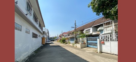 ขายทาวน์เฮาส์2ชั้น ทำเลทอง สุขุมวิท56 คุ้มค่าที่สุด 💰 โอกาสทองของนักลงทุน