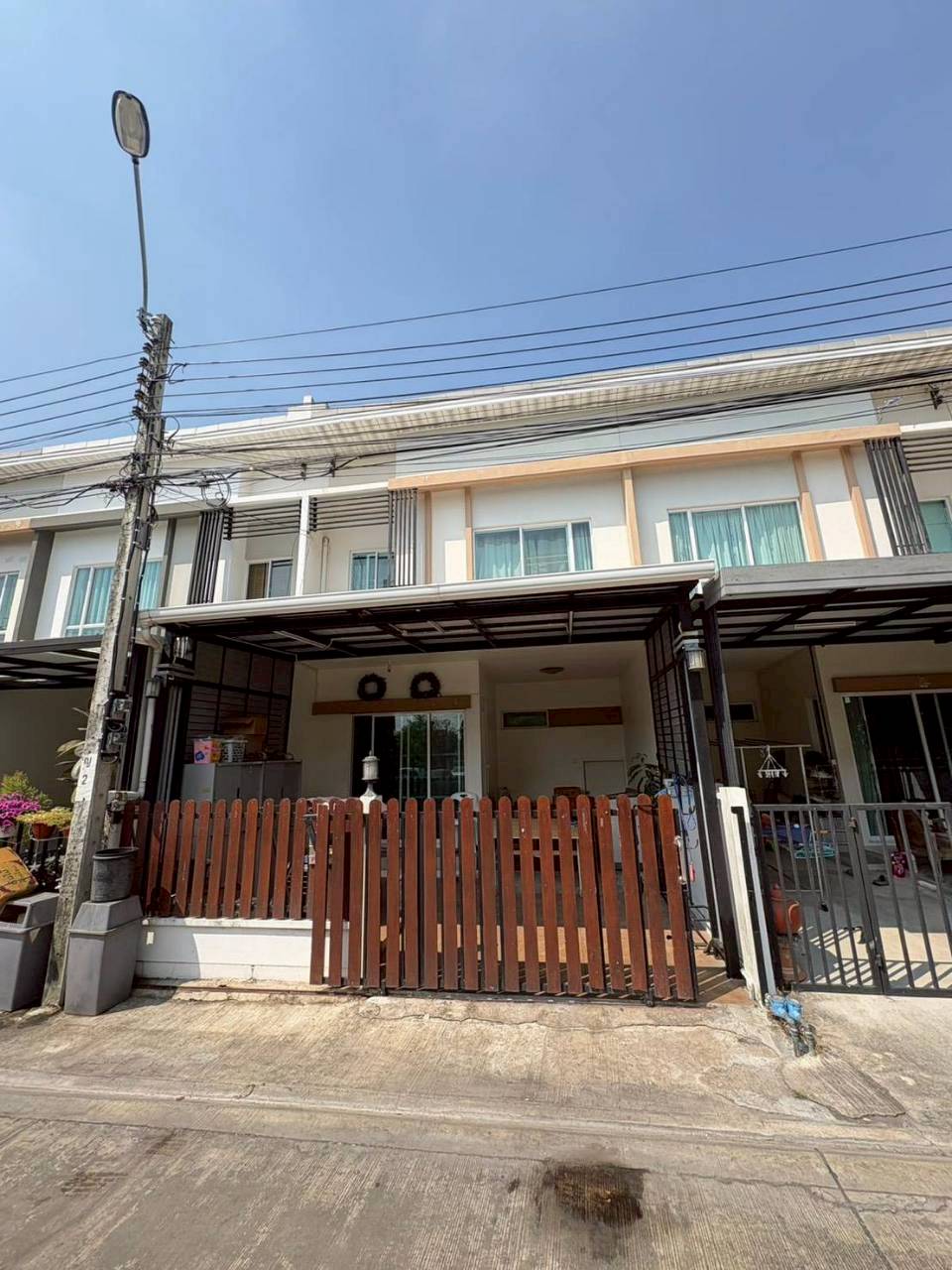 ขายทาวน์เฮาส์ 2ชั้น ม.พลีโน่ ปิ่นเกล้า-ราชพฤกษ์ บางกรวย นนทบุรี