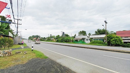 ขายที่ดินเชียงใหม่ แม่ริม ติดถนนหลัก 505 ตร.ว. พร้อมร้าน วิวภูเขา