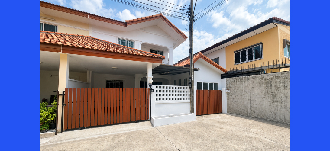 ขายบ้านม.เอกกวิน เลียบคลองสอง หลังมุม รีโนเวทใหม่ 3.49 ล้าน