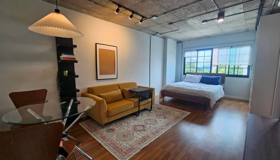One Thonglor Station: 31 sq.m. Studio Loft, 200m from BTS Thong Lo behind T-One. High Yield 8%+, fully furnished, only 3.65 MB.
