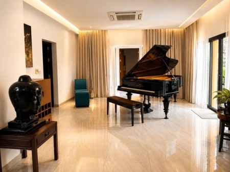 ขายหรือให้เช่าบ้านเดี่ยวพัทยา pool villa บ้านภูธารา ขายบ้านเดี่ยวพัทยา บ้านเช่าพัทยา  พูลวิลล่าพัทยาเขาตาโล บ้านเดี่ยวใกล้หาดพัทยา